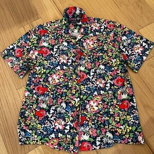 NWOT Crown & Ivy Multicolor Floral Button Down Shirt